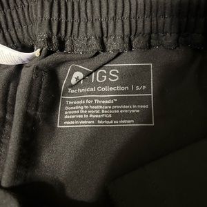 Scrub pants